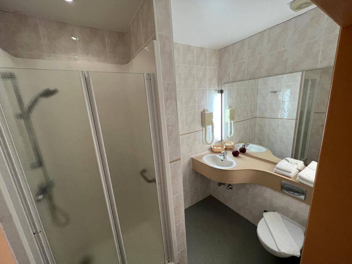 Hotel Canteklaar 데한 외부 사진