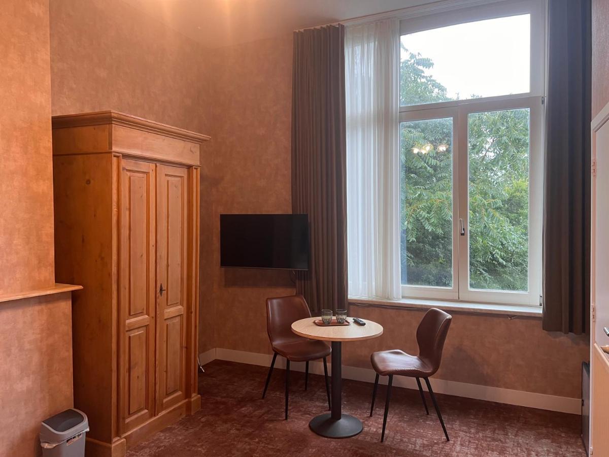 Hotel Canteklaar 데한 외부 사진